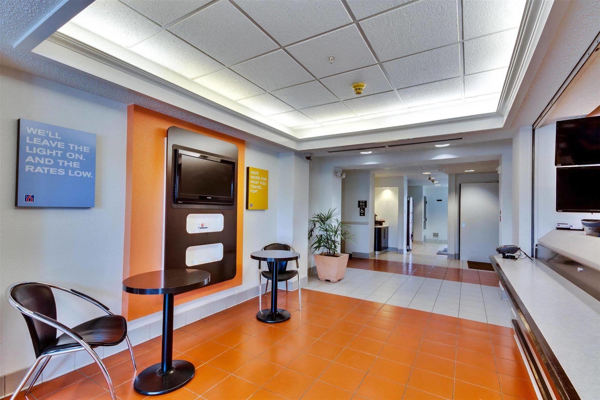 Motel 6-Lewisville, Tx - Dallas Luaran gambar