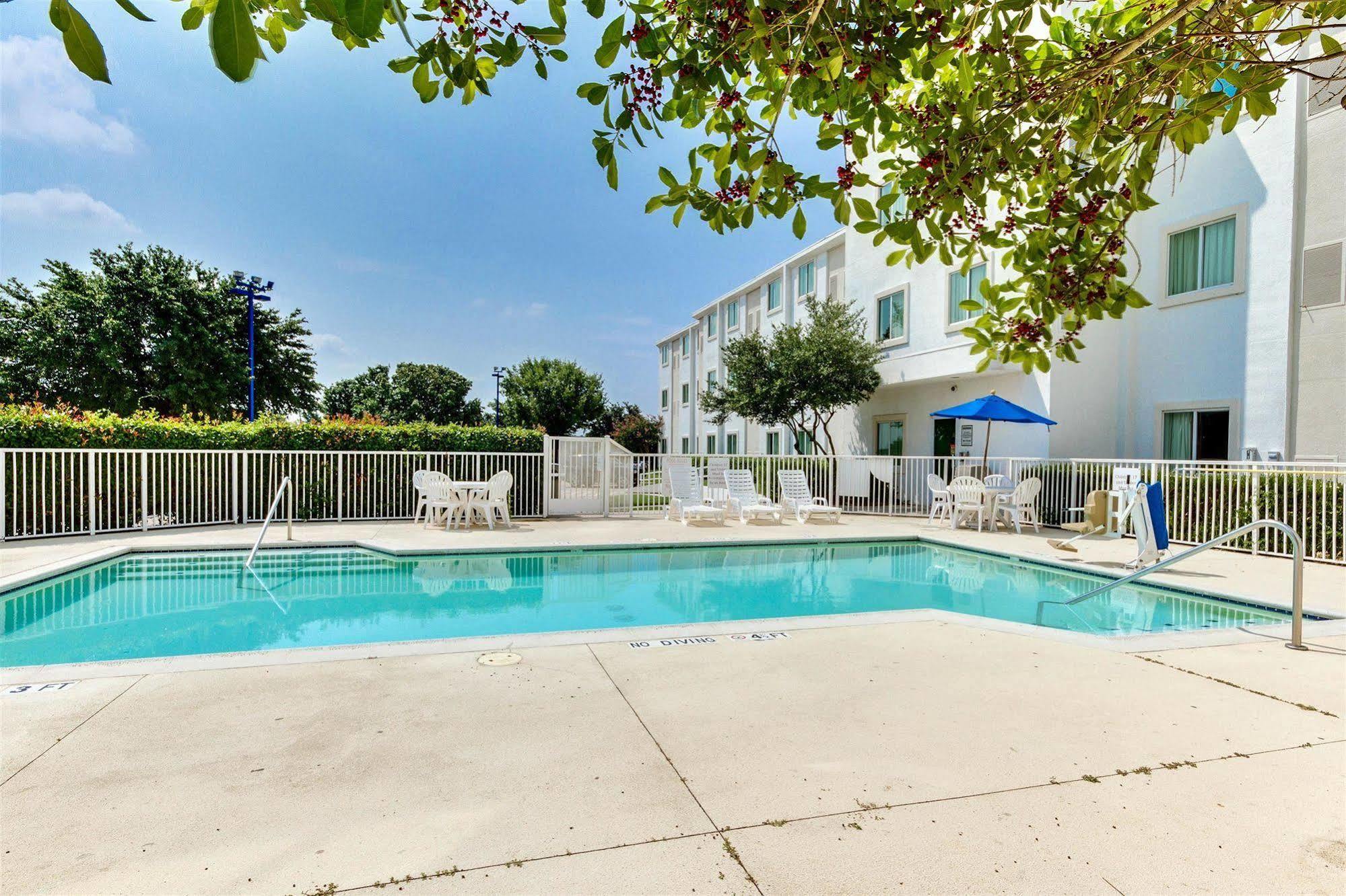 Motel 6-Lewisville, Tx - Dallas Luaran gambar